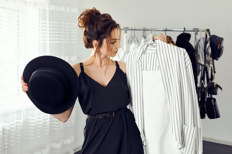 Methods to Save Cash on Your Wardrobe Whereas Nonetheless Trying Good Methods to Save Cash on Your Wardrobe Whereas Nonetheless Trying Good