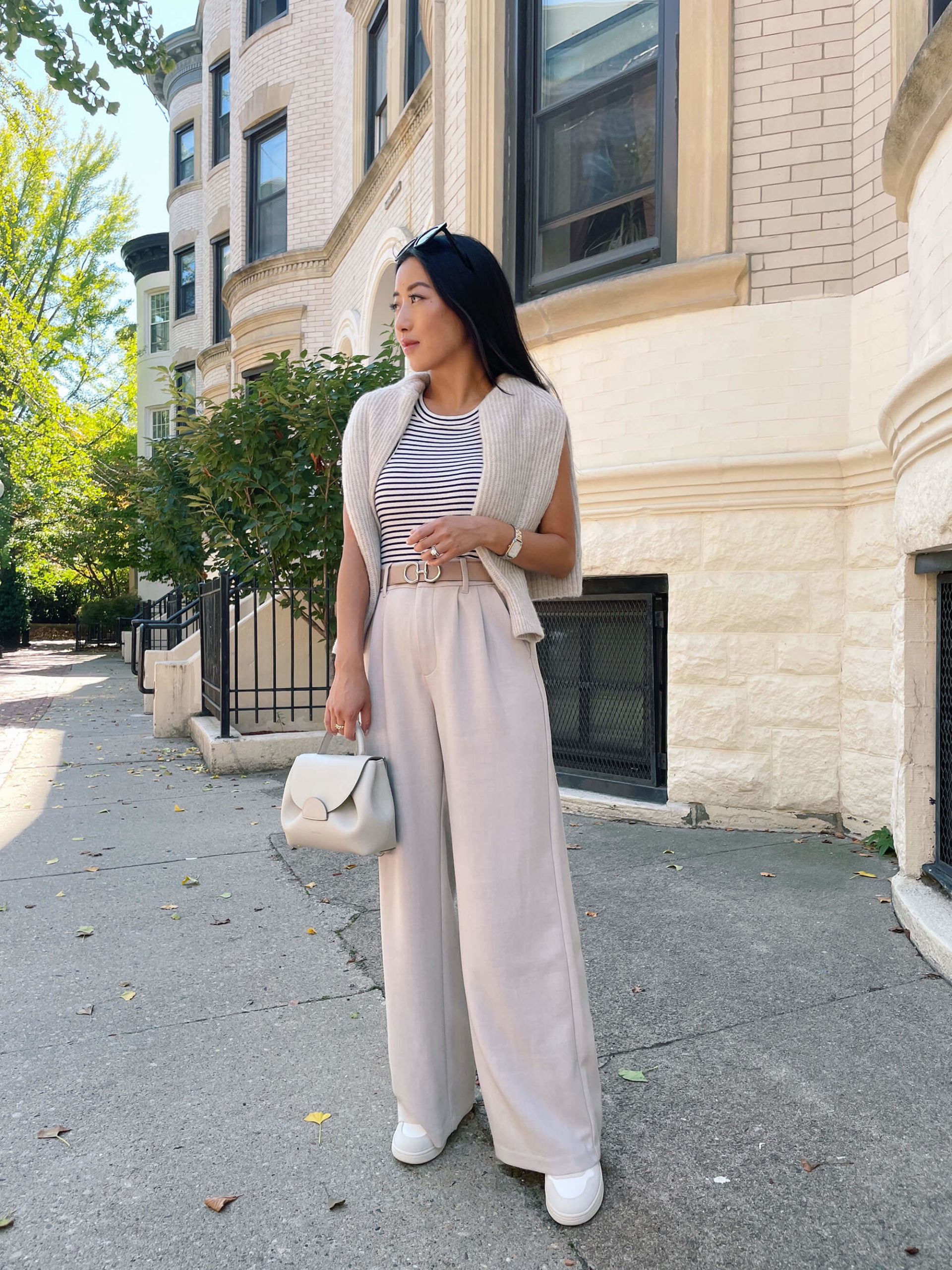 Sneaker Fashion + a Bra Gadget I Love Sneaker Fashion + a Bra Gadget I Love